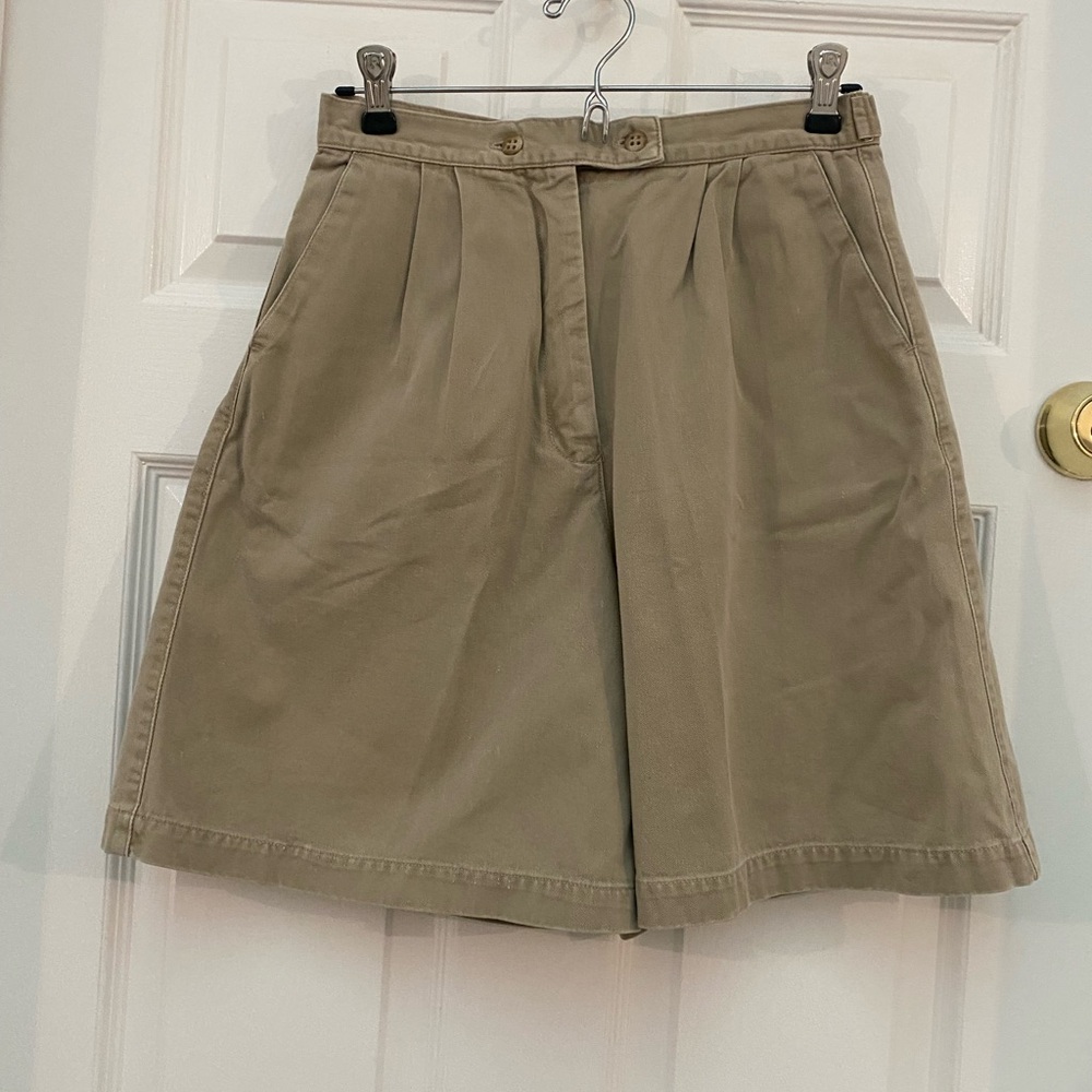 Banana Republic Vintage 100% Cotton Khaki Pleated High Waist Bermuda Shorts - 10